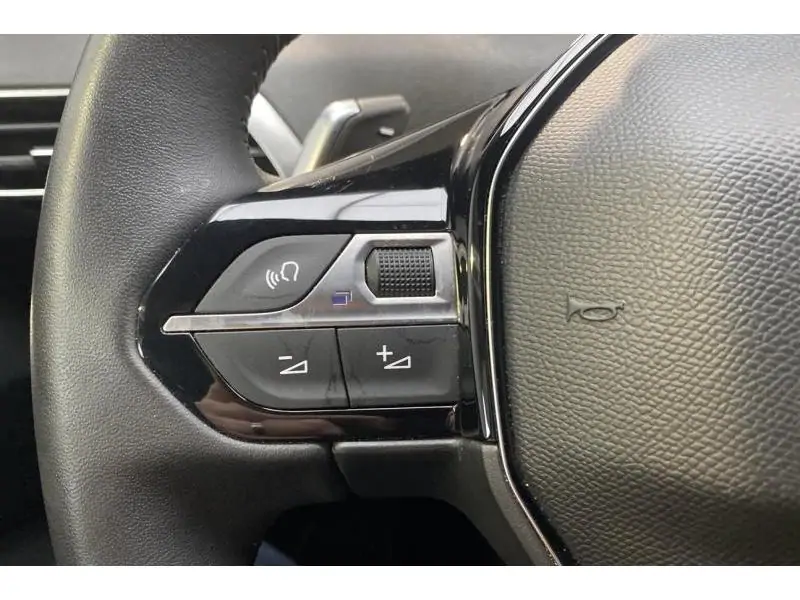 Occasion Peugeot 5008 Allure Pack HYBRID BLUE 22