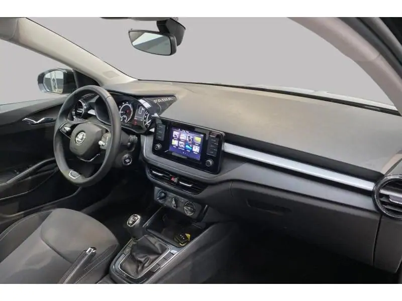 Occasion Skoda Fabia Ambition BLACK 2