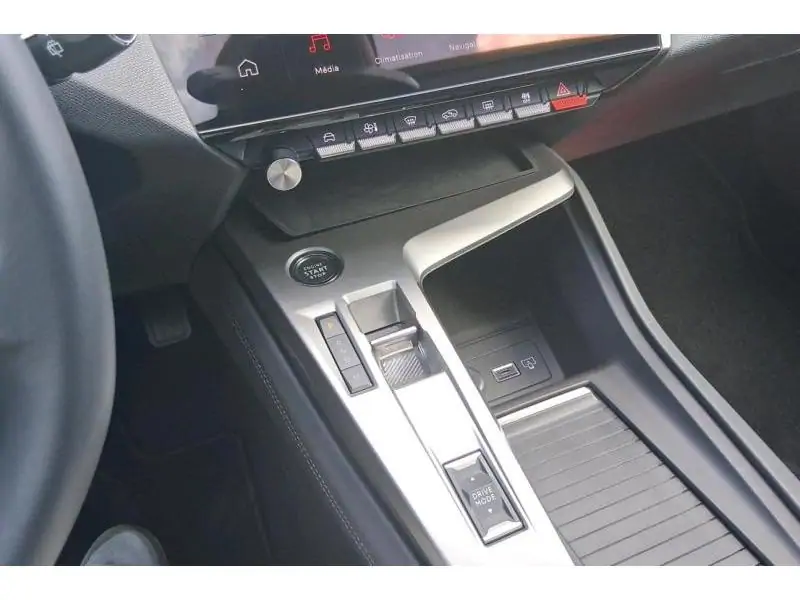 Occasion Peugeot 308 III & e- Allure GREY 16