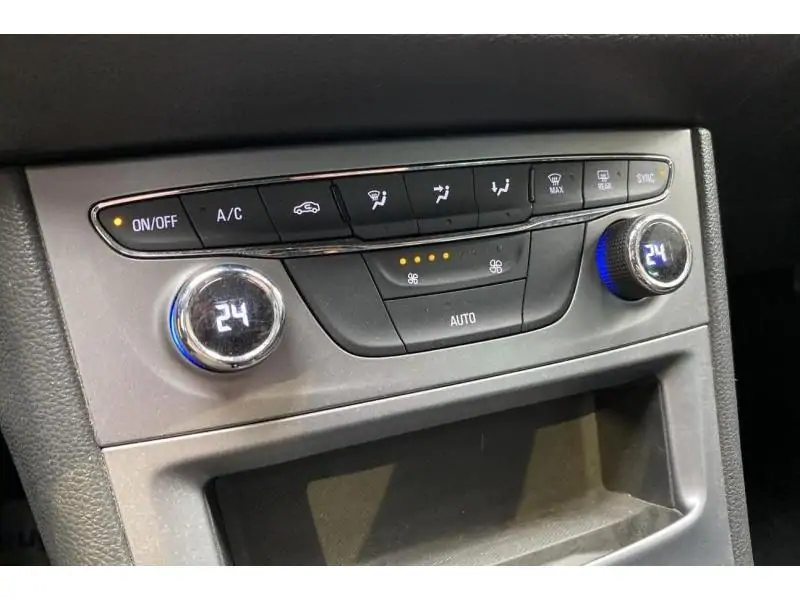 Occasion Opel Astra SPORT TOURER BLACK 15
