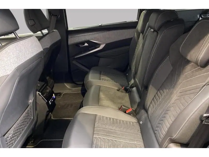 VEHICLE__CONDITION_SERVICE Peugeot 5008 GT GREY 18