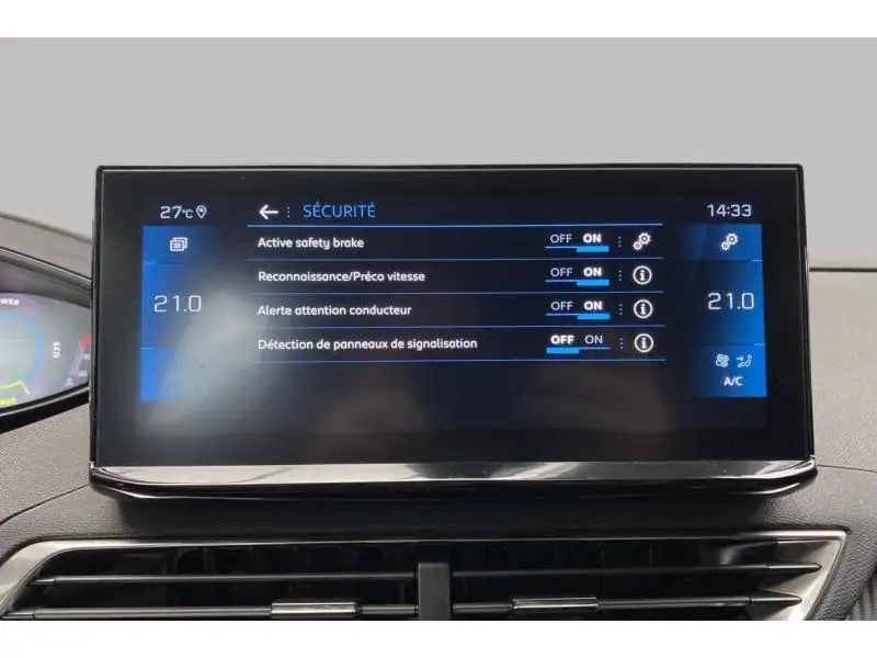 Occasion Peugeot 3008 Allure Pack Hybrid 136 BLUE 30