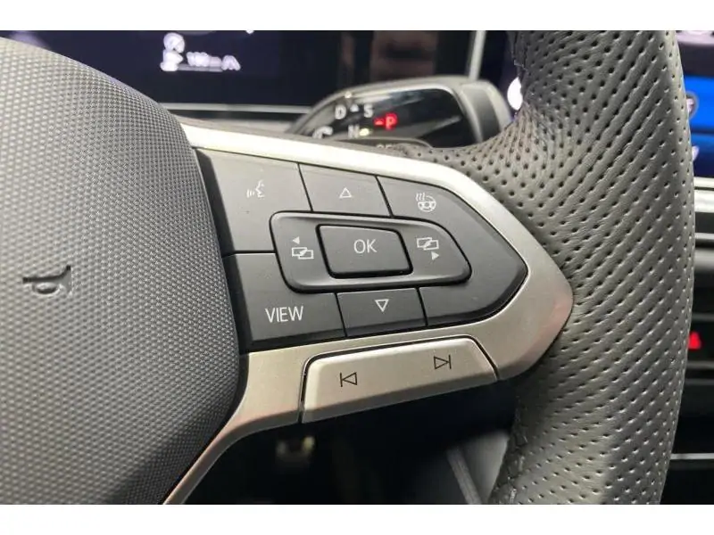 Occasion Volkswagen Tiguan R-Line* Caméra GPS Boite auto. GREY 28