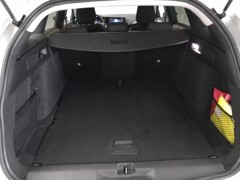 Occasion Opel Astra Sports Tourer Berline 1.2 T AUTO GREY 22