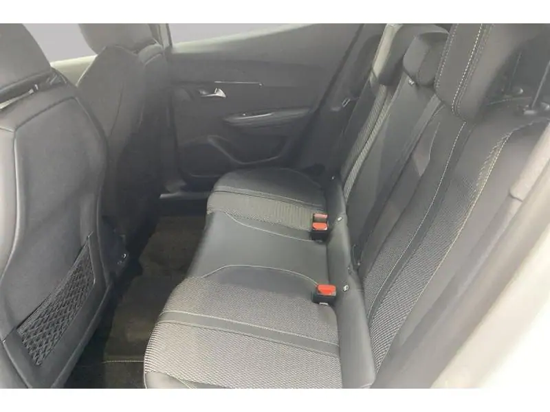 VEHICLE__CONDITION_SERVICE Peugeot 2008 GT*DISPO 12/2025 WHITE 18