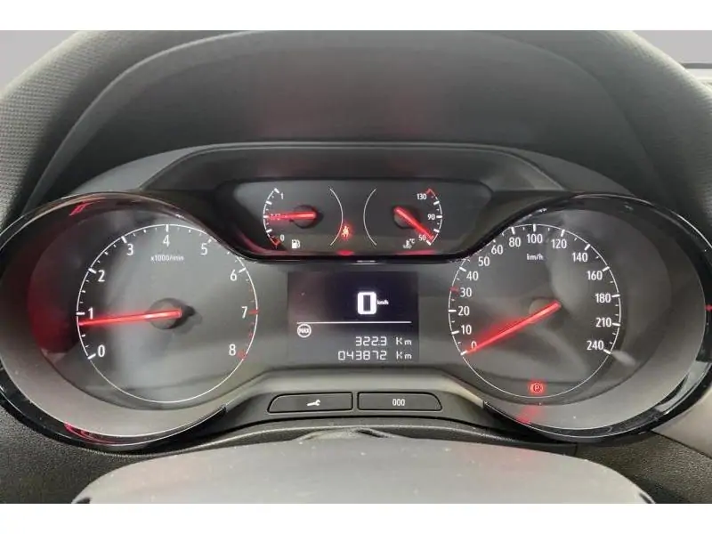 Occasie Opel Crossland X Edition SILVER 24