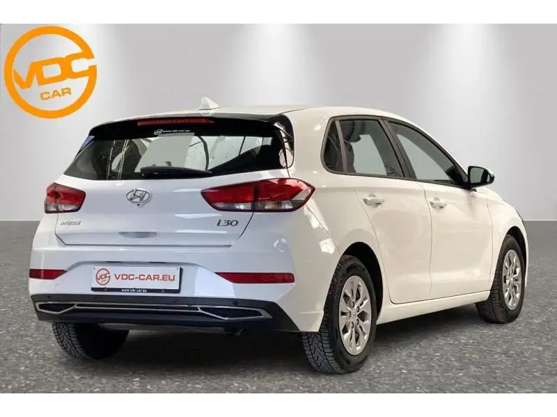 Occasion Hyundai i30 1.0 T-GDI 100 MODERN WHITE 3