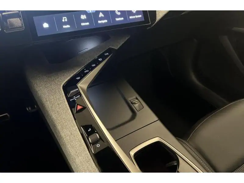 VEHICLE__CONDITION_SERVICE Peugeot 5008 III & e- GT open dak GREY 16
