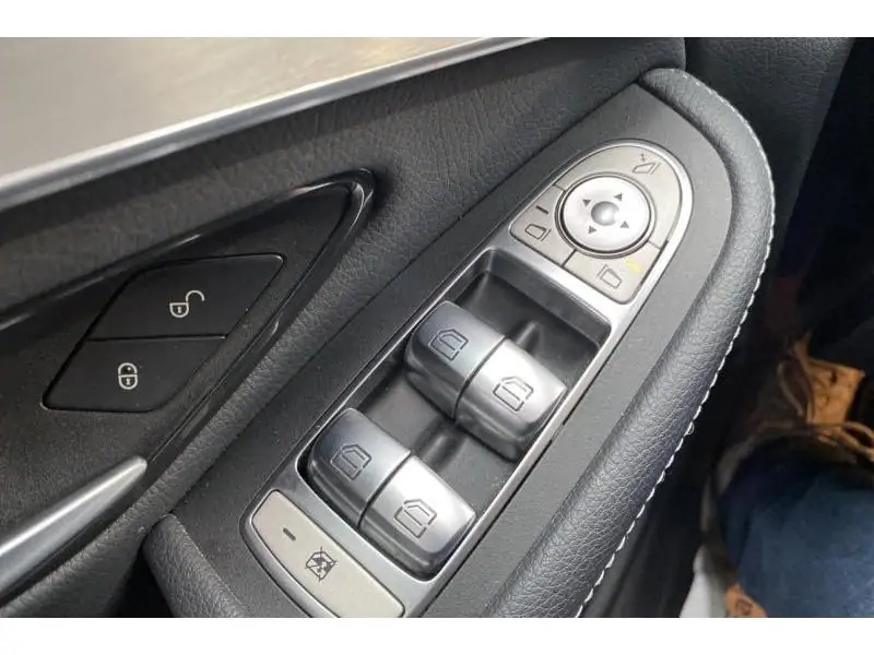 Occasion Mercedes-Benz GLC 200 d BLACK 17