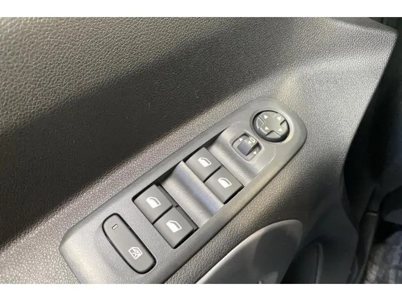 Occasion Citroen Berlingo 1.5 HDI EAT8 CAMERA CARPLAY WHITE 17