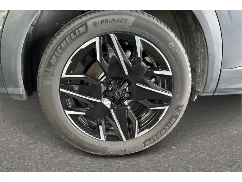 VEHICLE__CONDITION_SERVICE Peugeot 5008 ALLURE GREY 18