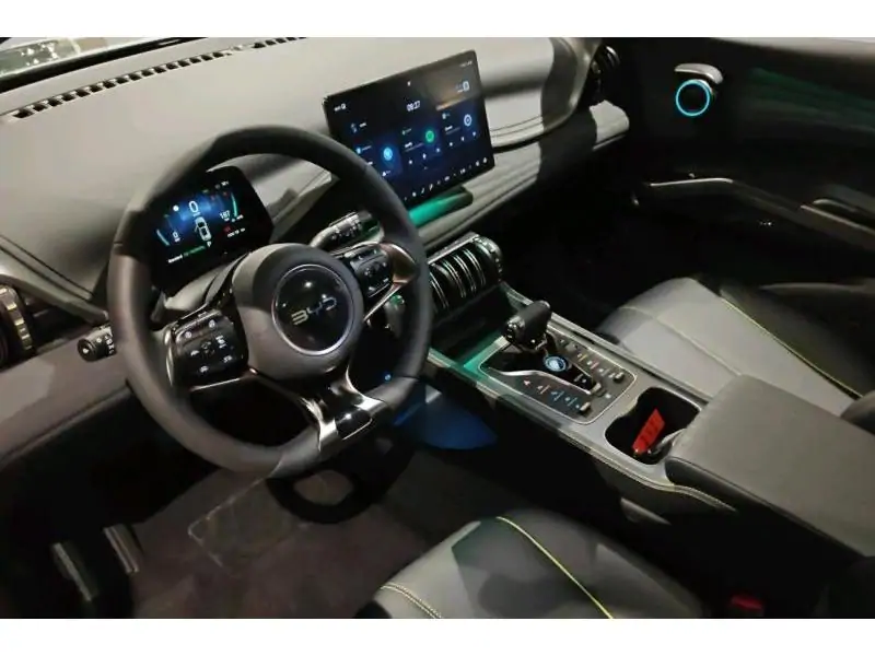 VEHICLE__CONDITION_SERVICE BYD ATTO 3 COMFORT BLACK 9