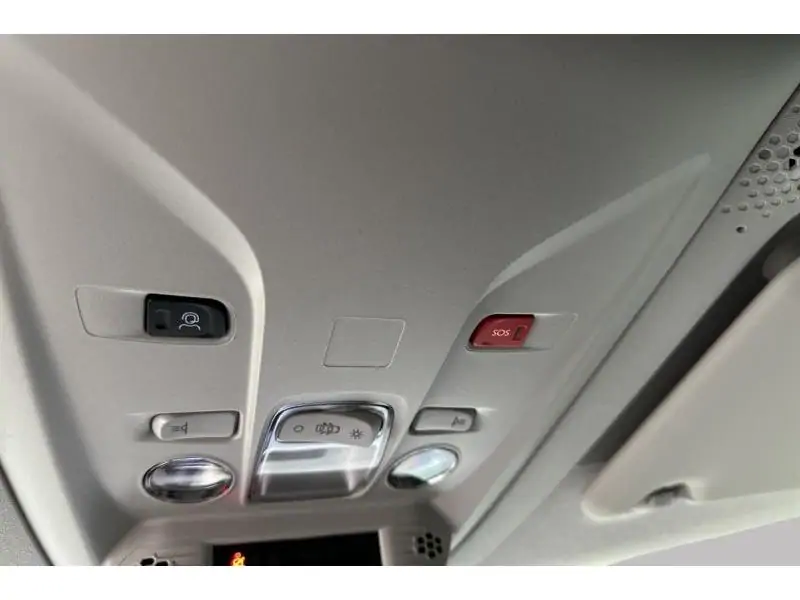 VEHICLE__CONDITION_SERVICE Peugeot Partner Light Full Option 3pl BLACK 25