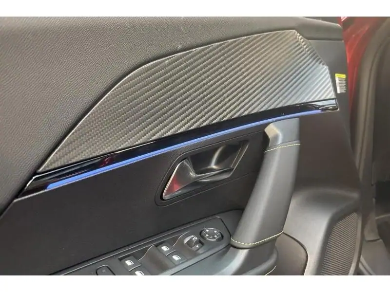 VEHICLE__CONDITION_SERVICE Peugeot 2008 II GT RED 25