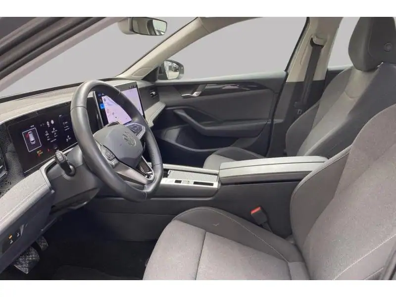 Occasion Volkswagen Passat Variant 1.5 eTSI DSG7 Business Premium GREY 10