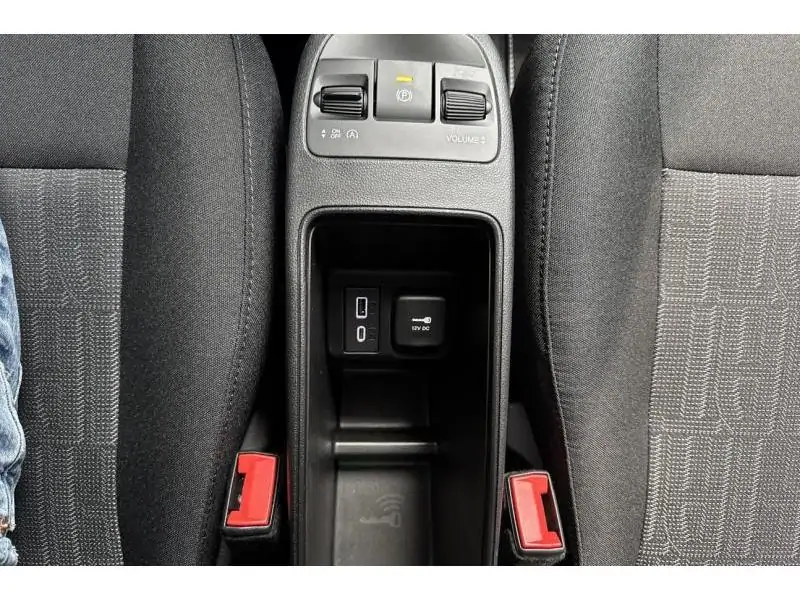 VEHICLE__CONDITION_SERVICE Fiat 500 Hybrid Hatchback Berline 500 Hybrid Icon GREEN 26