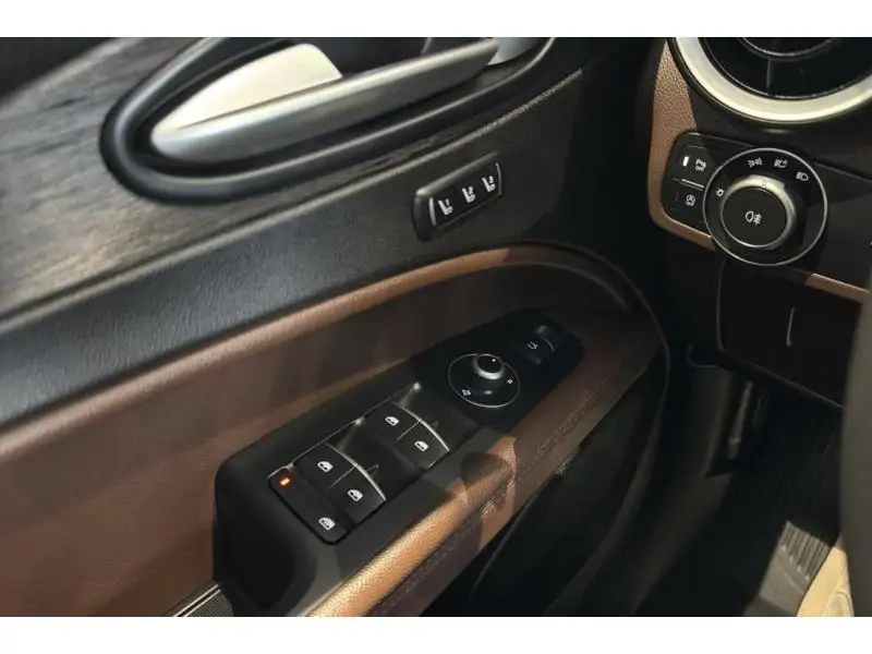 Occasion Alfa Romeo Stelvio Super BLUE 17