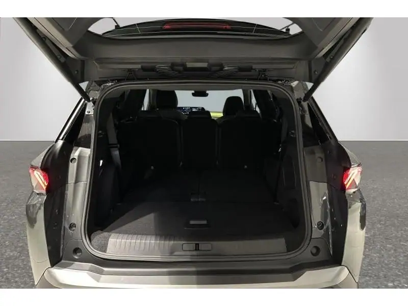 Démo Peugeot 5008 First Ed GT Hybrid 145 e-DCS6 7pl GREY 19