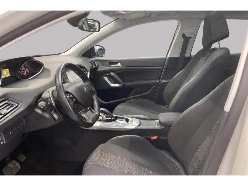 Occasion Peugeot 308 II Allure WHITE 10