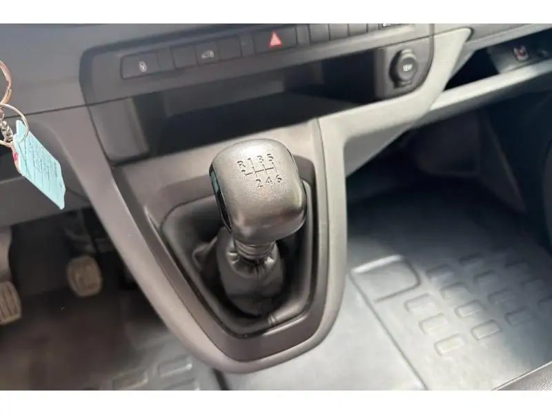 Occasion Opel Vivaro Utilitaire 1.5 MANUAL GREY 16
