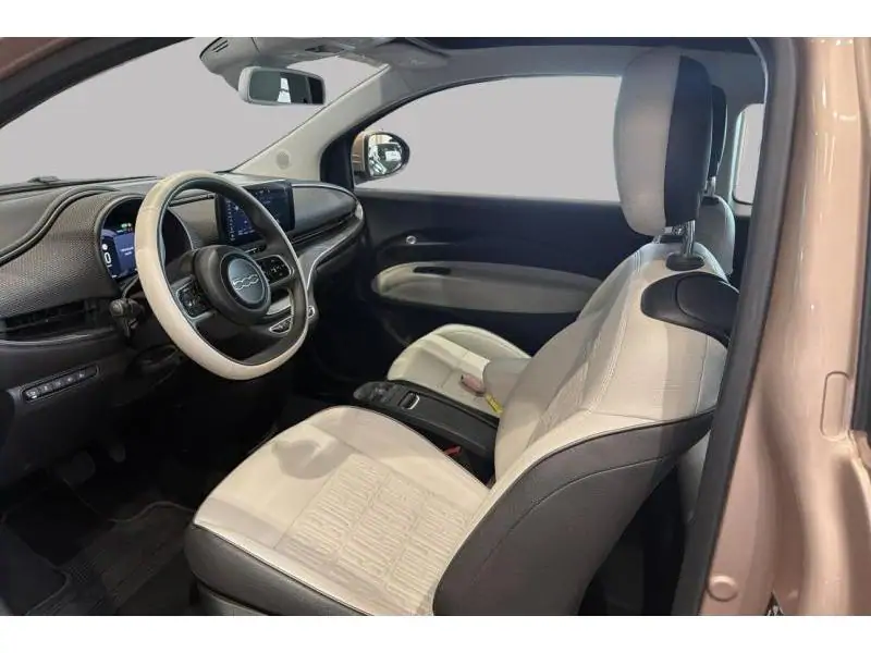 Occasion Fiat 500e BEV WHITE 10