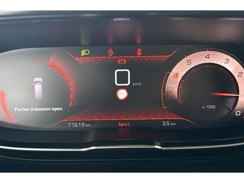 Occasion Peugeot 5008 GT - PANO BLACK 32