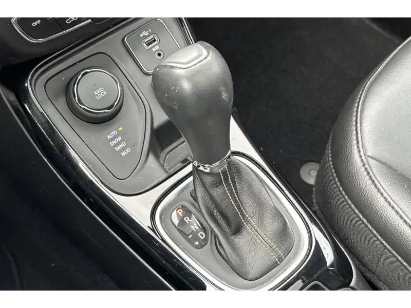 Occasion Jeep Compass LIMITED 1.4 TURBO 4X4 GREY 16