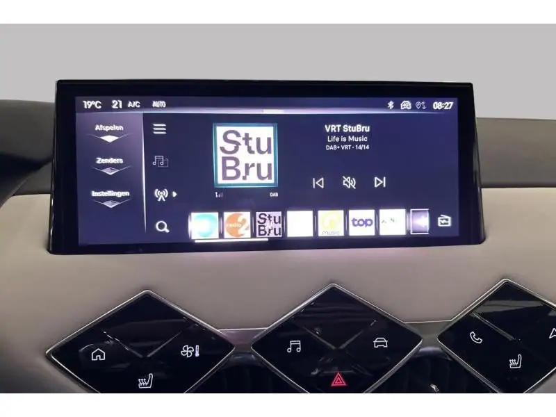 VEHICLE__CONDITION_SERVICE DS Automobiles DS 3 ESPRIT DE VOYAGE 130 GREY 13