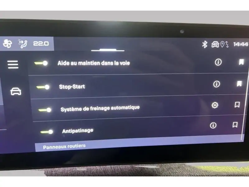 VEHICLE__CONDITION_SERVICE Peugeot 5008 ALLURE BLUE 26