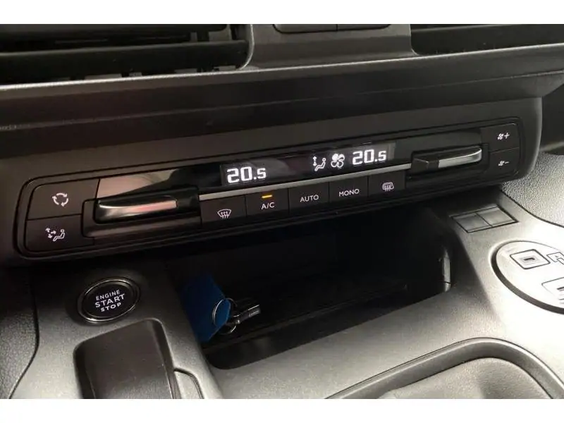 Démo Peugeot Partner ST LIGHT* Mirrorscreen Plancher bois WHITE 15