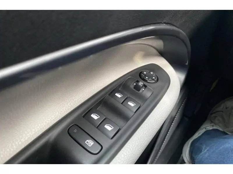 Occasion Fiat 600 LA PRIMA WHITE 17