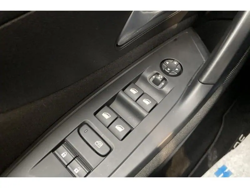 Occasion Peugeot 308 Active WHITE 17