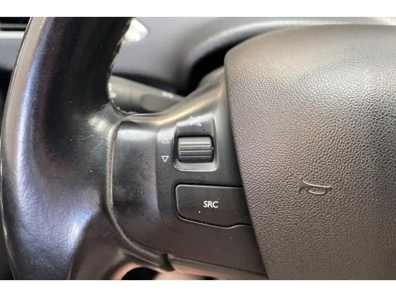 Occasion Peugeot 2008 Allure RED 28
