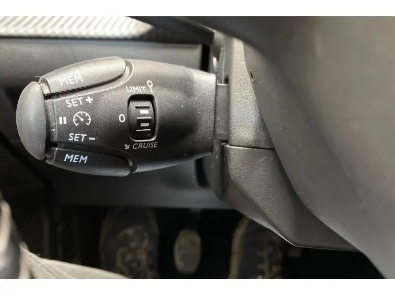 Occasion Peugeot 2008 II Allure ANTHRACITE 24