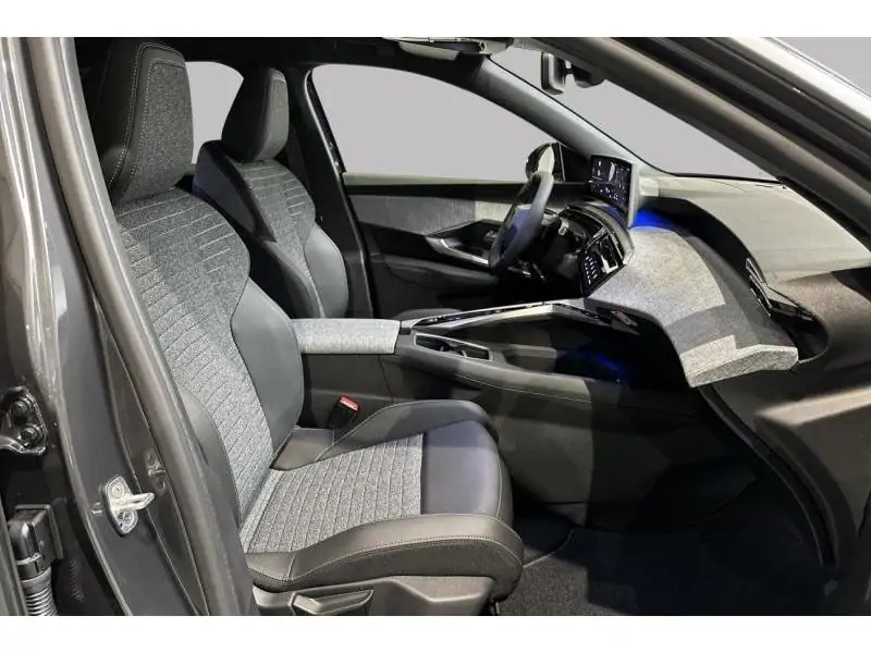 VEHICLE__CONDITION_SERVICE Peugeot 3008 Allure Hybrid 136 e-DCS6 GREY 8