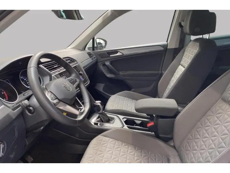 Occasion Volkswagen Tiguan Life* GPS Détecteurs arr. Jantes Alu WHITE 10