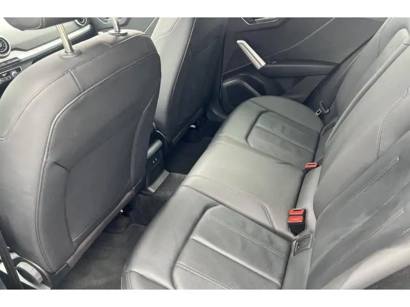 Occasion Audi Q2 S Line GREY 18