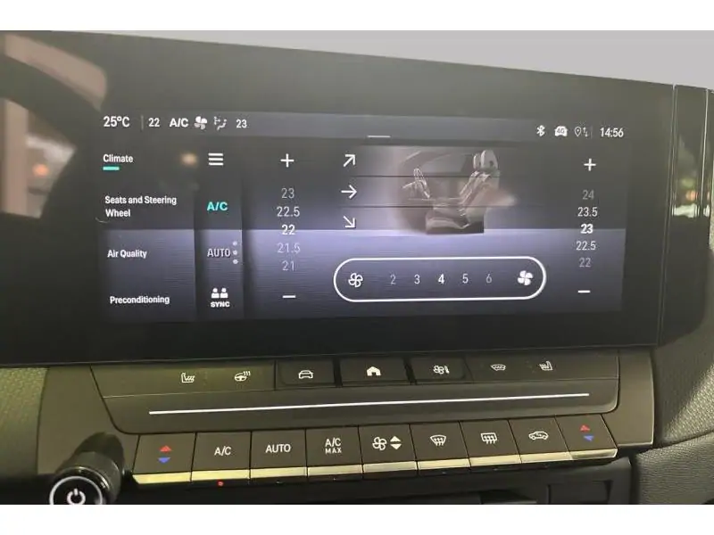 Démo Opel Astra Sports Tourer ULTIMATE GREEN 29
