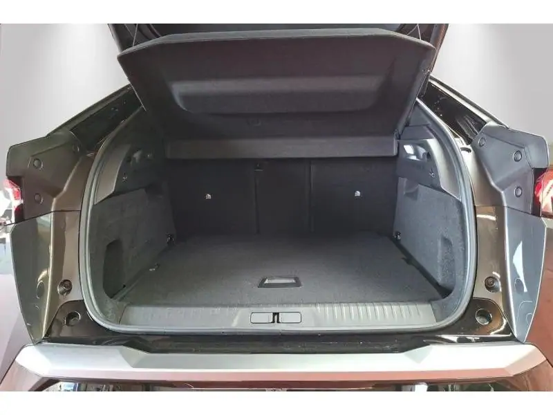 VEHICLE__CONDITION_SERVICE Peugeot 3008 E-GT EXCLUSIVE GREY 19