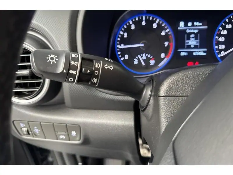 Occasion Hyundai Kona SUV MANUAL GREY 22