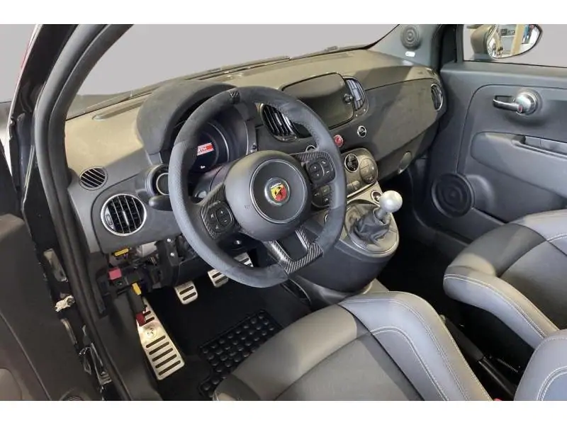 Démo Abarth 695 75° Anniversario BLACK 10