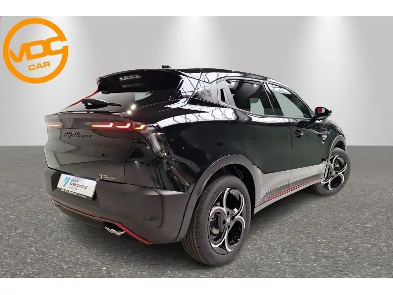 VEHICLE__CONDITION_SERVICE Alfa Romeo Junior Ibrida Speciale BLACK 3