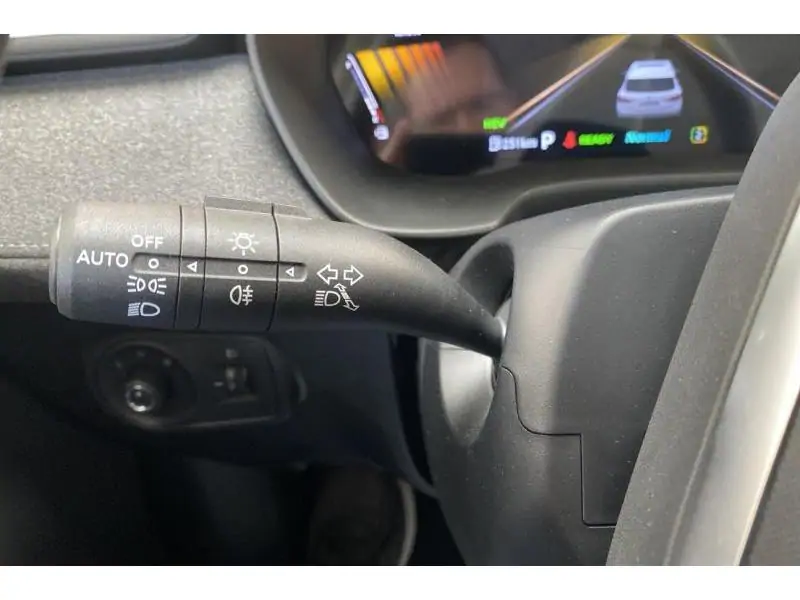 Occasion MG ZS COMFORT 1.5 HYBRID + GREY 26