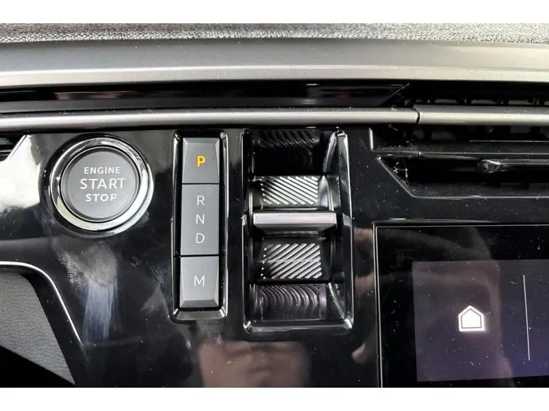 VEHICLE__CONDITION_SERVICE Peugeot 3008 ALLURE GREY 16