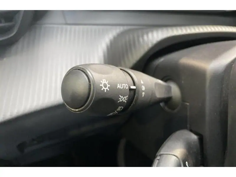 Occasion Peugeot 2008 Allure GREY 26