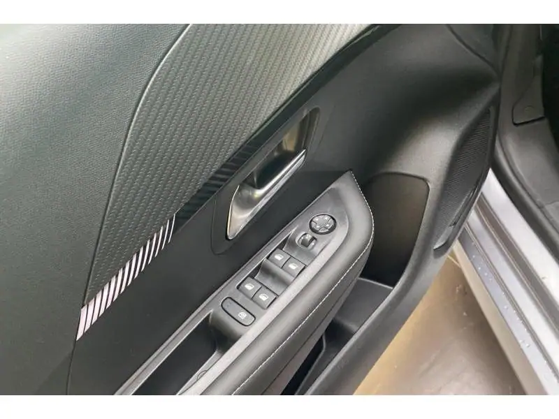 VEHICLE__CONDITION_SERVICE Peugeot 208 ALLURE GREY 17