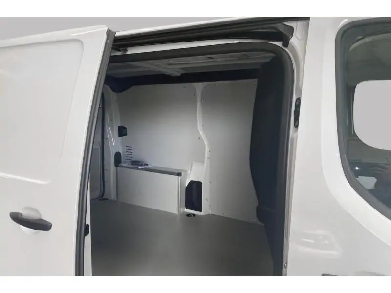 Démo Opel Vivaro L2 2.0 Turbo D 145 MT6 WHITE 16
