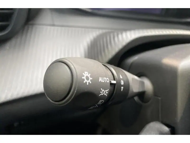 VEHICLE__CONDITION_SERVICE Peugeot 208 ALLURE GREY 26