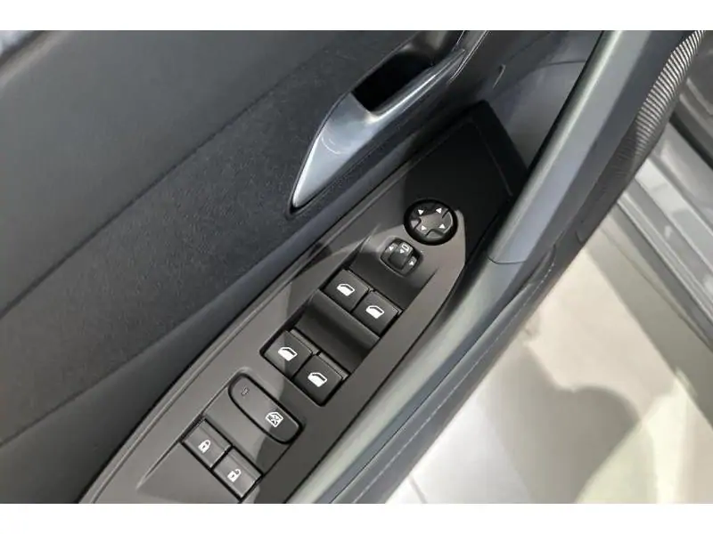 VEHICLE__CONDITION_SERVICE Peugeot 408 Allure Hybrid 145 e-DCS6 GREY 17