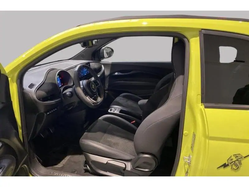 VEHICLE__CONDITION_SERVICE Abarth 595 Cabrio YELLOW 10